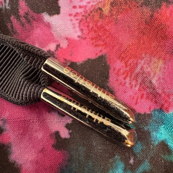 Lululemon Hotty Hot Shorts Mini Midnight Bloom Black Deep Fuschia Black Size 4 - Picture 5 of 11